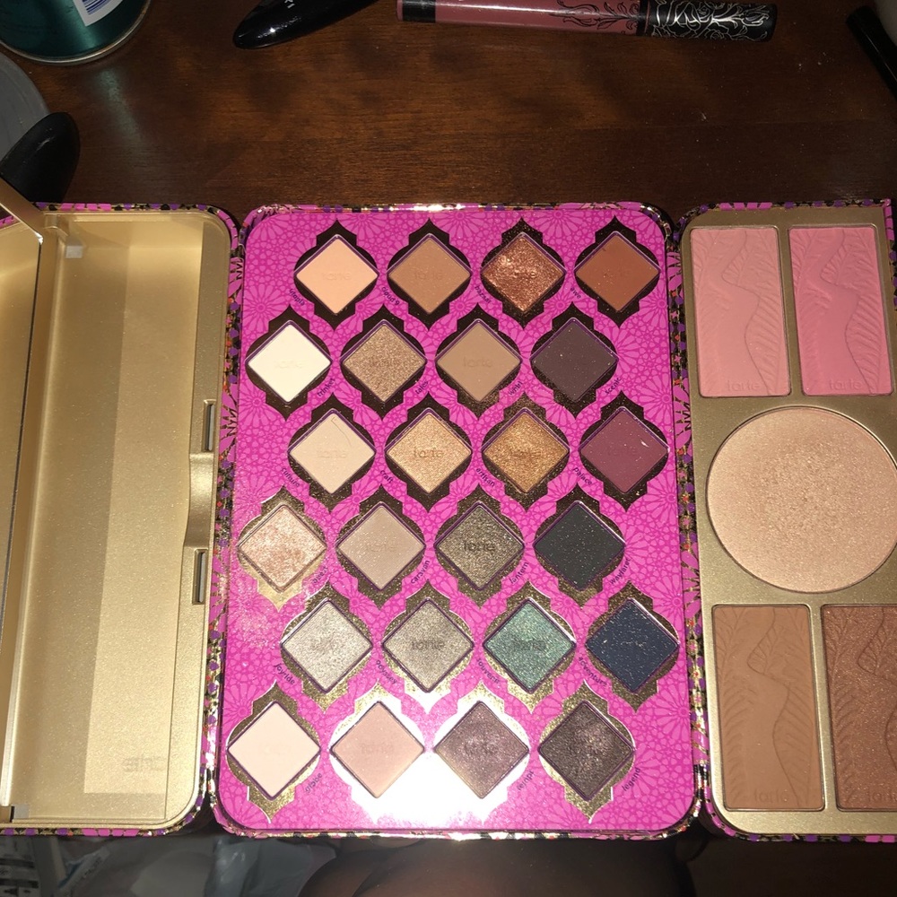 Tarte Hidden Treasures Palette